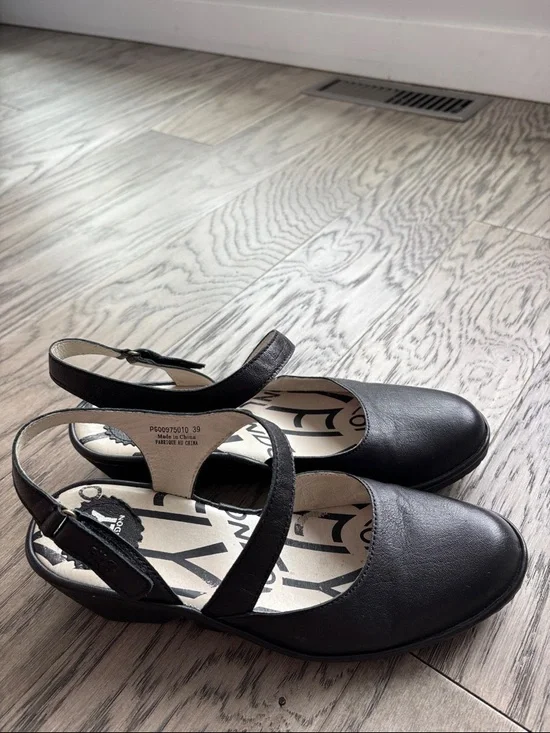 Fly London Black Leather Cross-Strap Slingback Mules - Picture 2 of 9